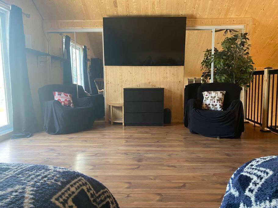 Notre-Dame-Des-Bois Le Jazz- Chalet Rustique/Chic Avec Spa מראה חיצוני תמונה